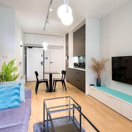 Modern Apt Next To Train Station Krakau Exterior foto