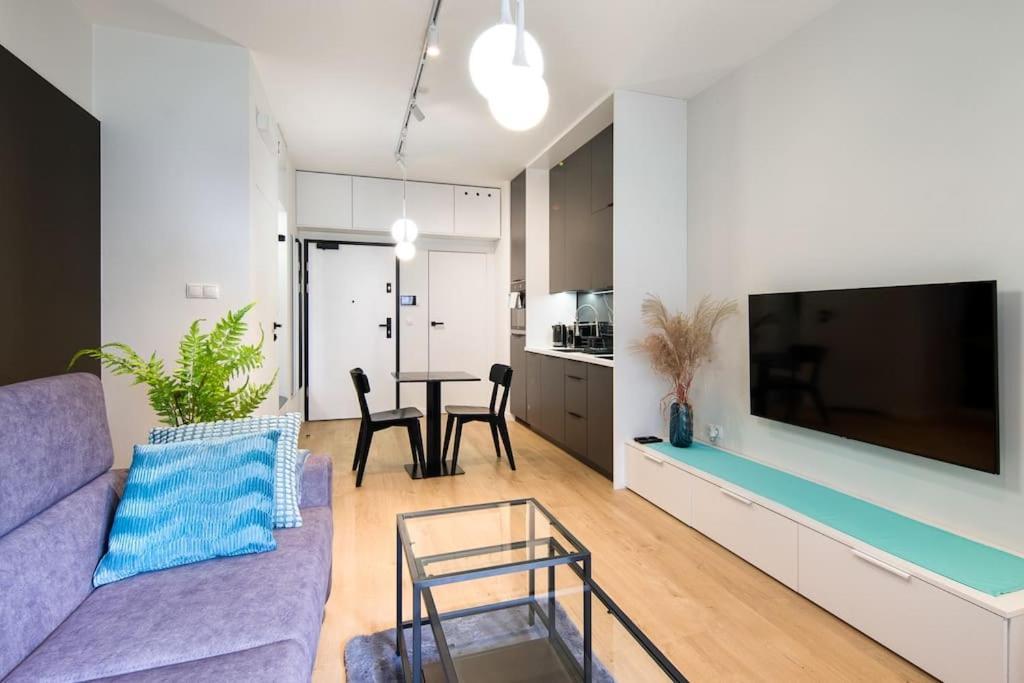 Modern Apt Next To Train Station Krakau Exterior foto