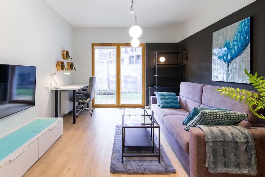 Modern Apt Next To Train Station Krakau Exterior foto